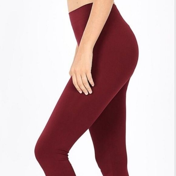 Zenena Outfitters Burgundy Capri Leggings - Picture 2 of 11
